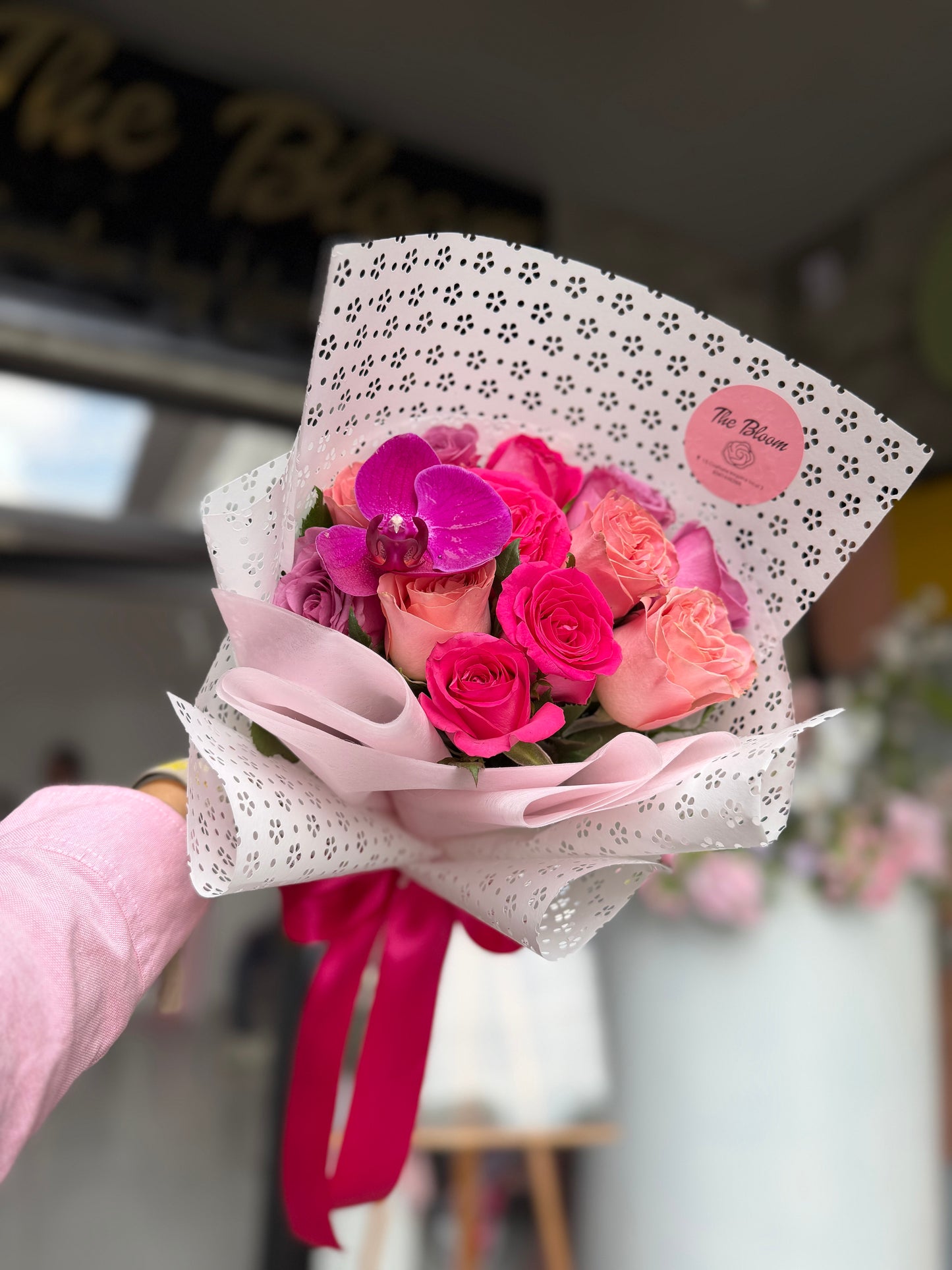 Docena con orquídea